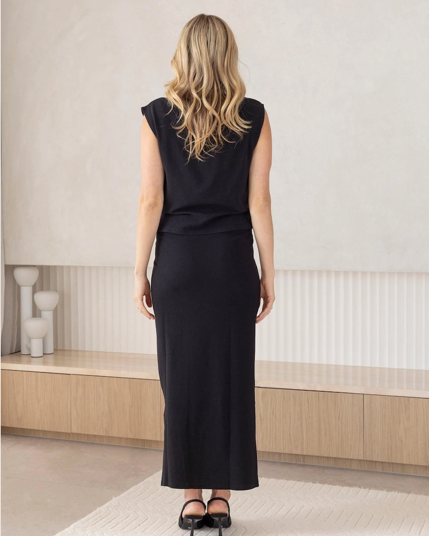 Anna Elegant Maternity Sleeveless Top in Black