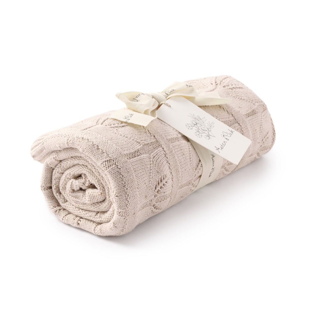 Sand Fleck Knit Leaf Blanket