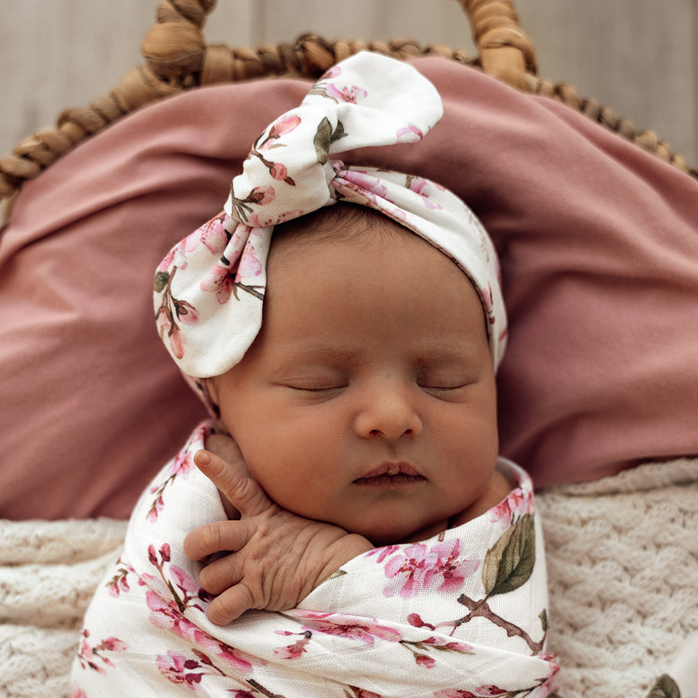 Snuggle Hunny Baby Topknot Headband Design