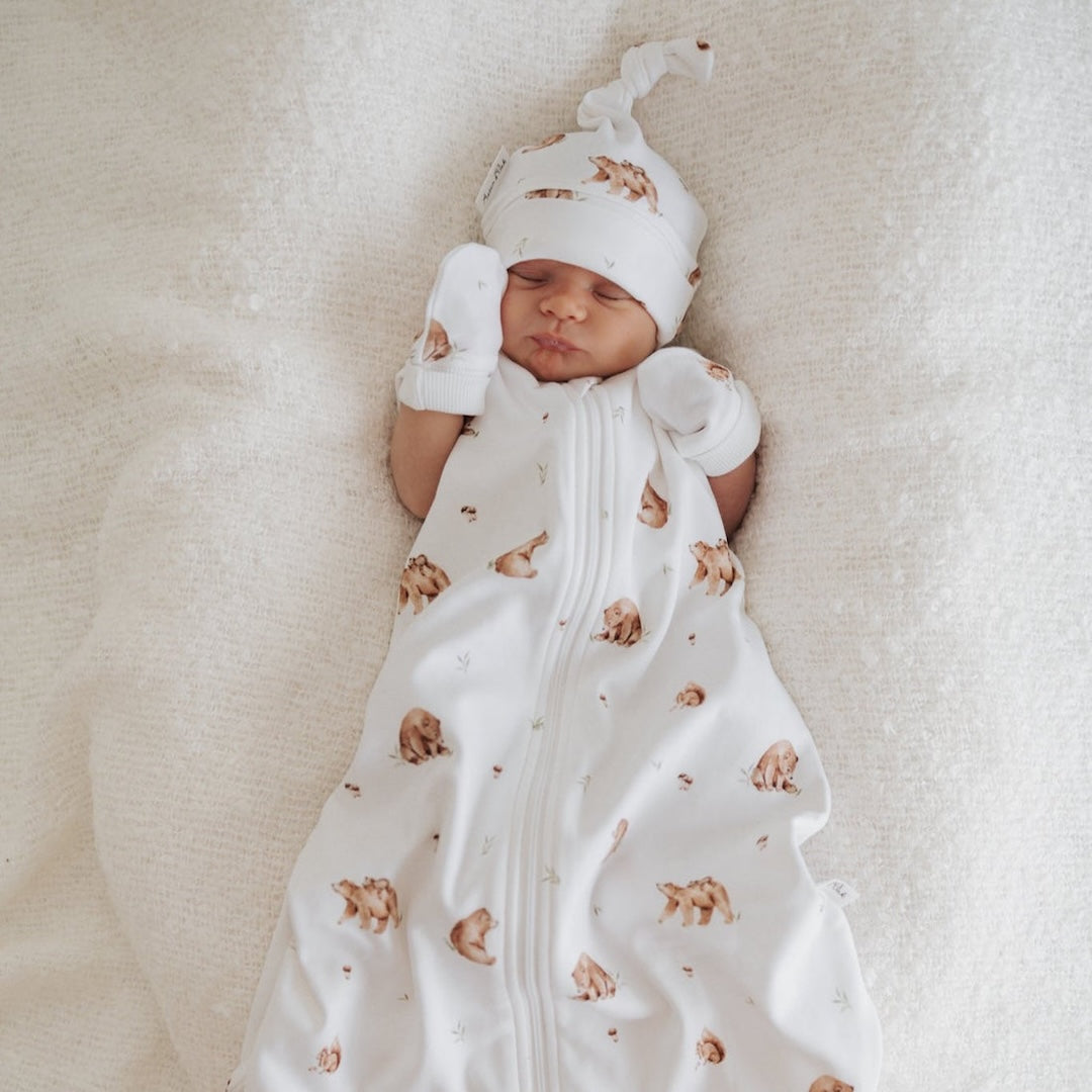 Aster & Oak Little Bear 5 Piece Baby Gift Set
