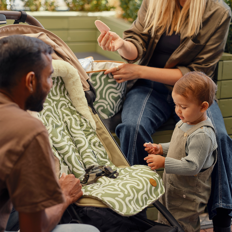 Cozy Fleece Pram Liner Green Squiggle/Cream Fleece