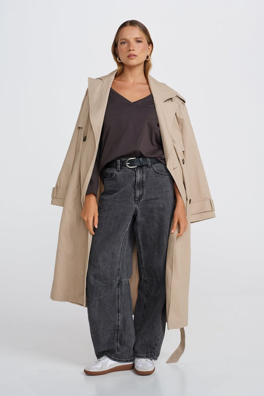 apéro V-Neck Long Sleeve Panel Top - Charcoal