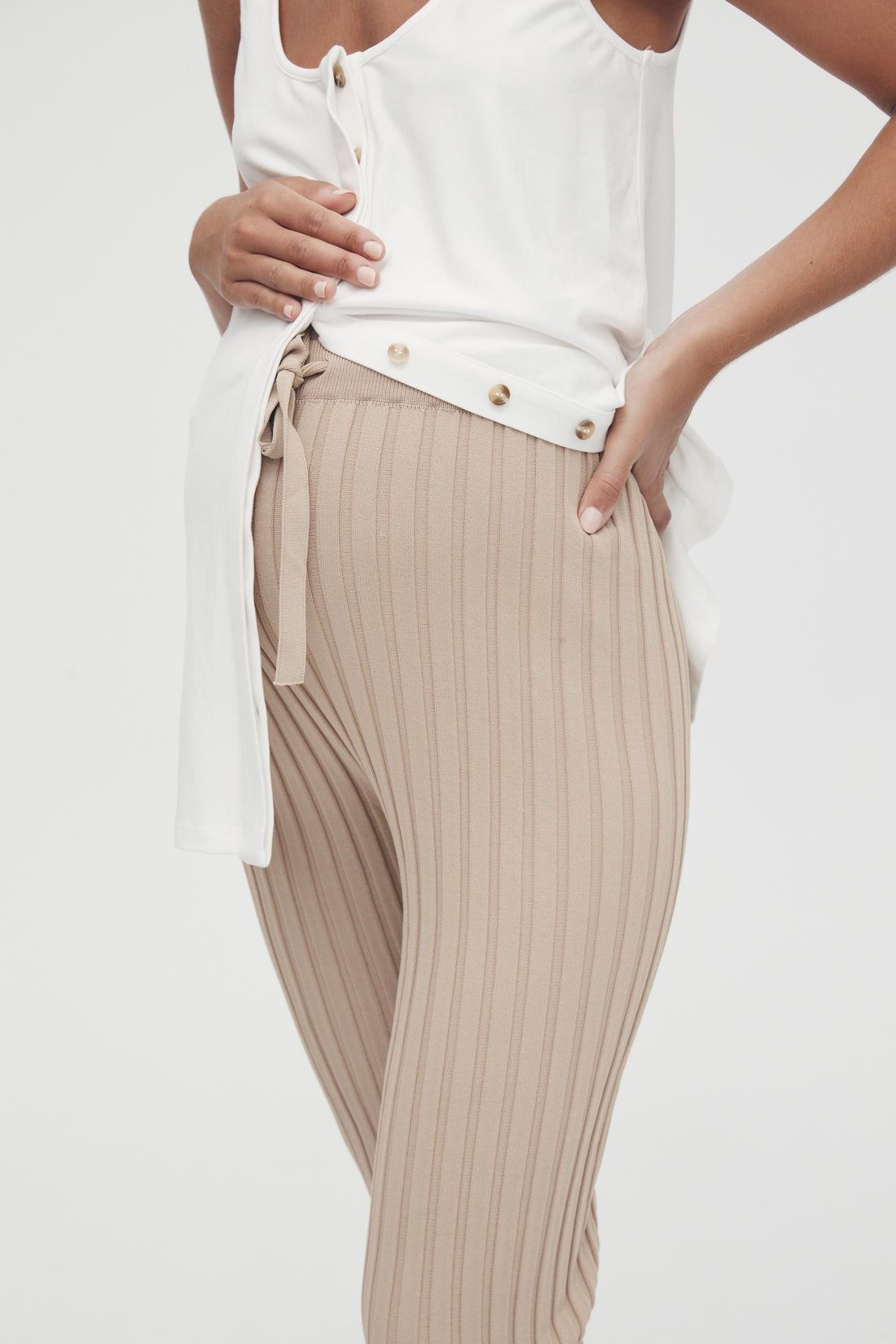 Legoe Luxe Rib Pant