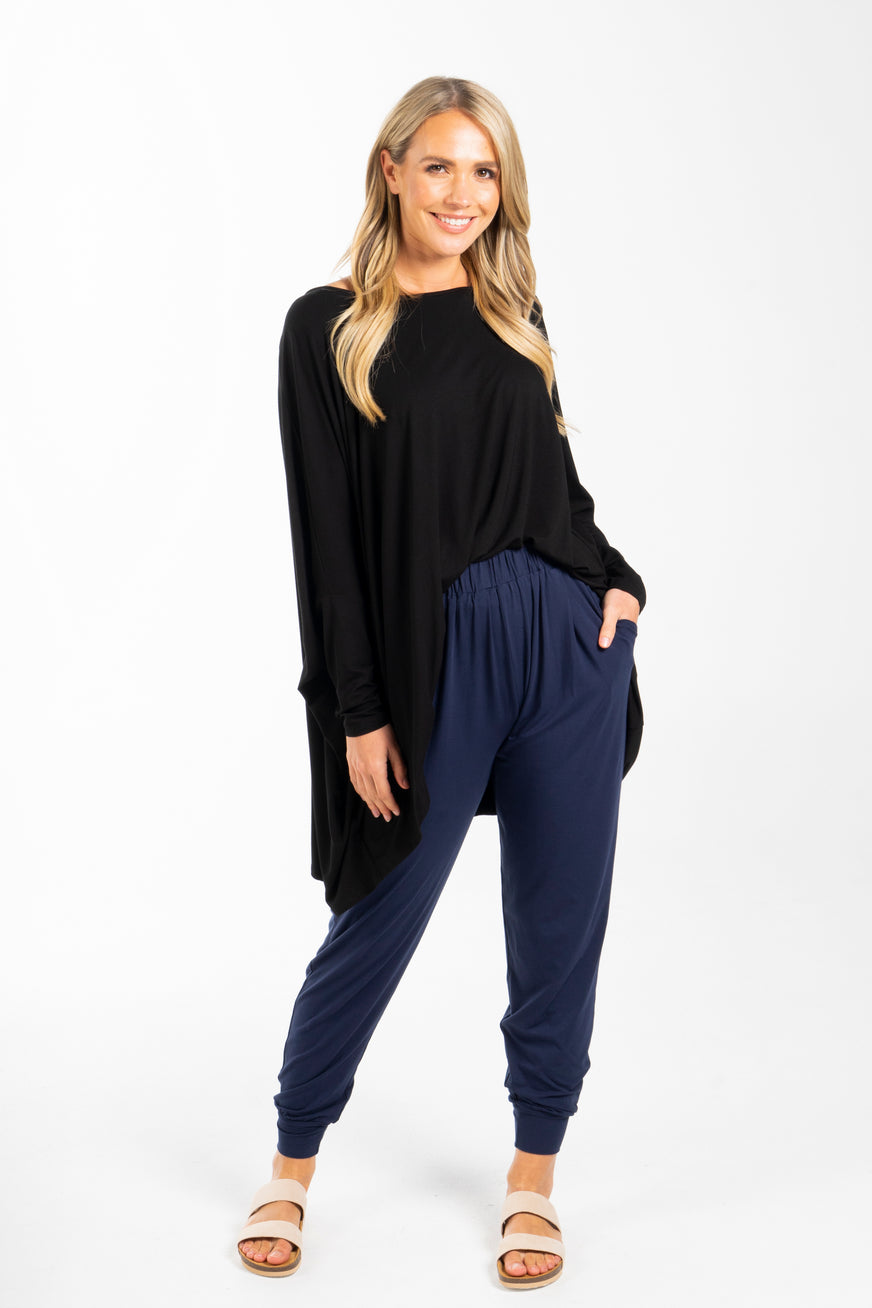 Essential Top Black