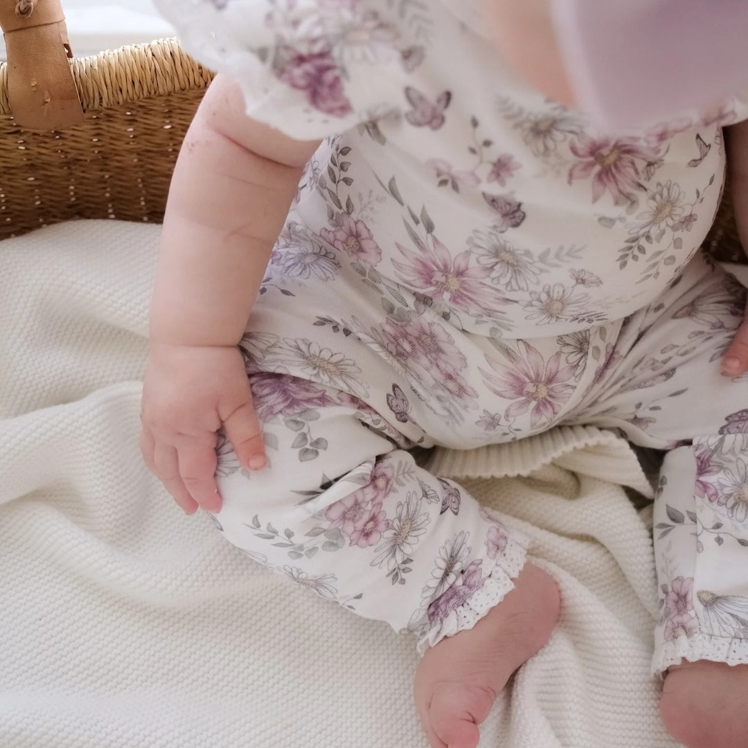 Daisy Floral Lace Trim Leggings