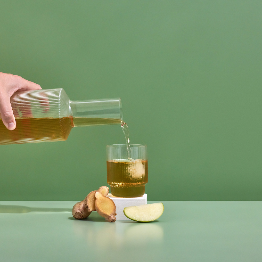 Hydramama Apple Ginger Electrolyte Drink | Pregnancy & Breastfeeding Hydration | Mini + Me