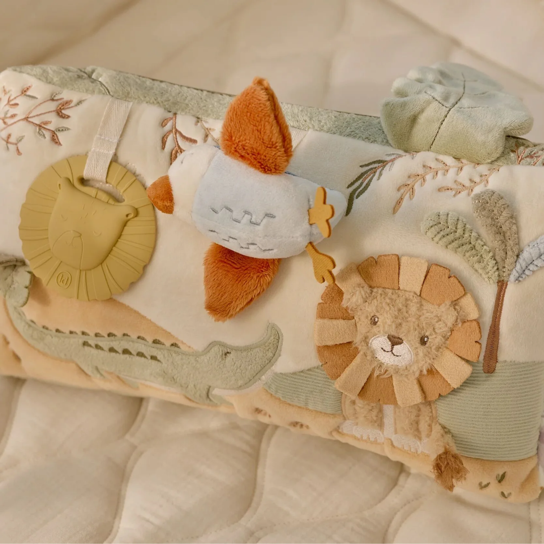 Safari Friends Activity Triangle