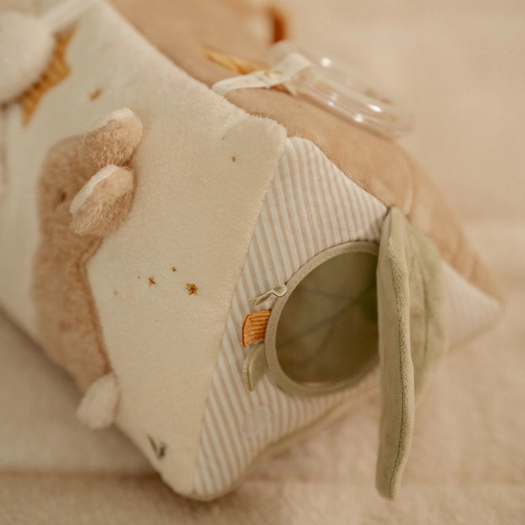 Newborn Naturals Activity Triangle