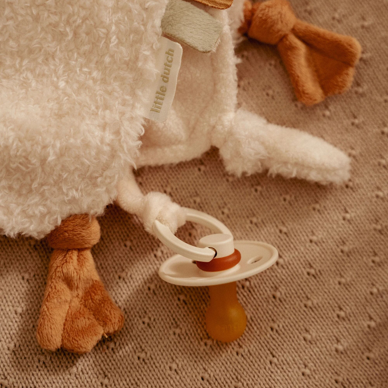 Little Dutch Goose Cuddle Cloth