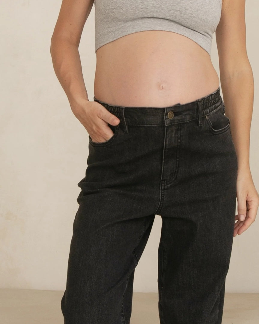 Relaxed Wide Leg Maternity Jeans Washed Black