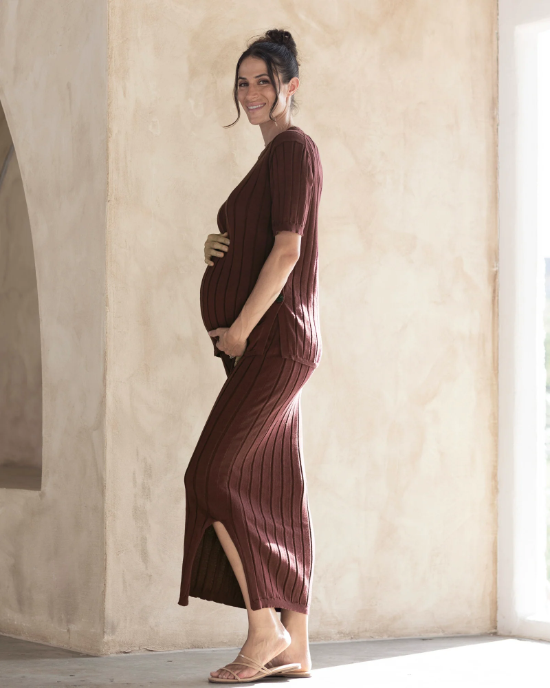 Zélie Wide Rib Maternity Midi Skirt in Chocolate Truffle