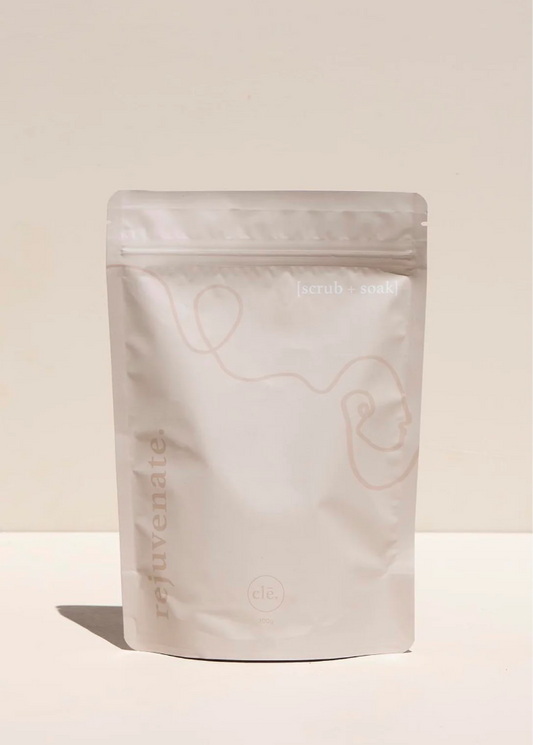 Cle. Rejuvenate. [scrub + soak]