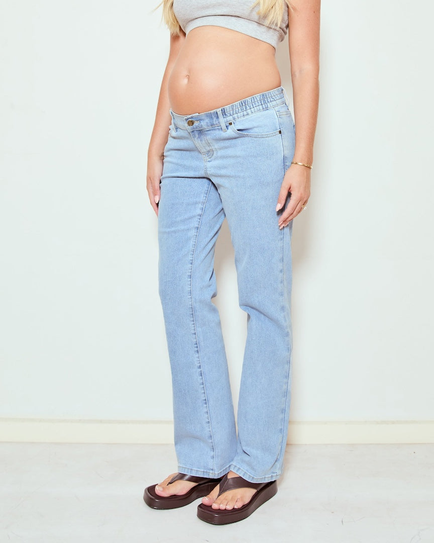 Soon Slim Straight Leg Jeans Classic Light Wash
