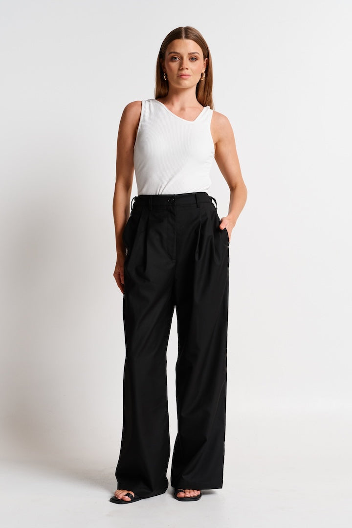 Apéro Zadie Adjustable Wide Leg Trouser -  Black