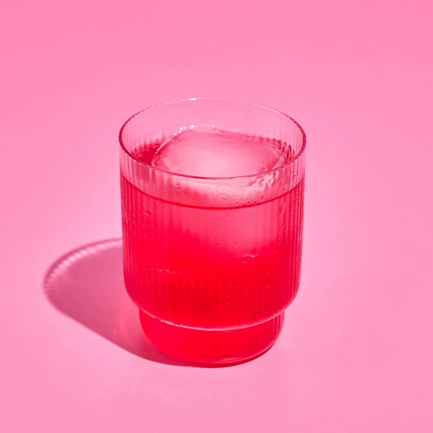 Close-up of mini+me Hydramama creaming soda hydration drink served over ice