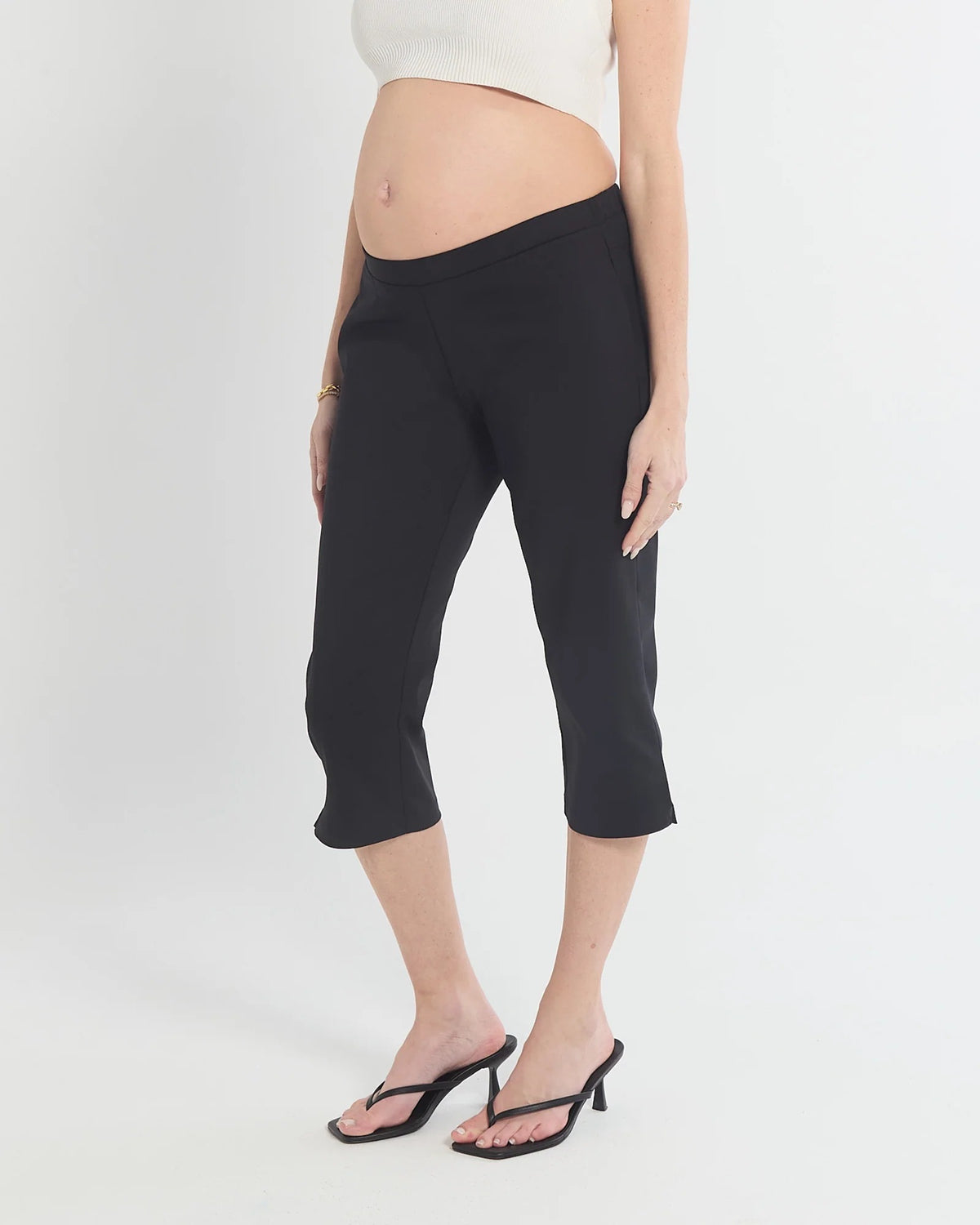 Vanessa Capri Pants Black