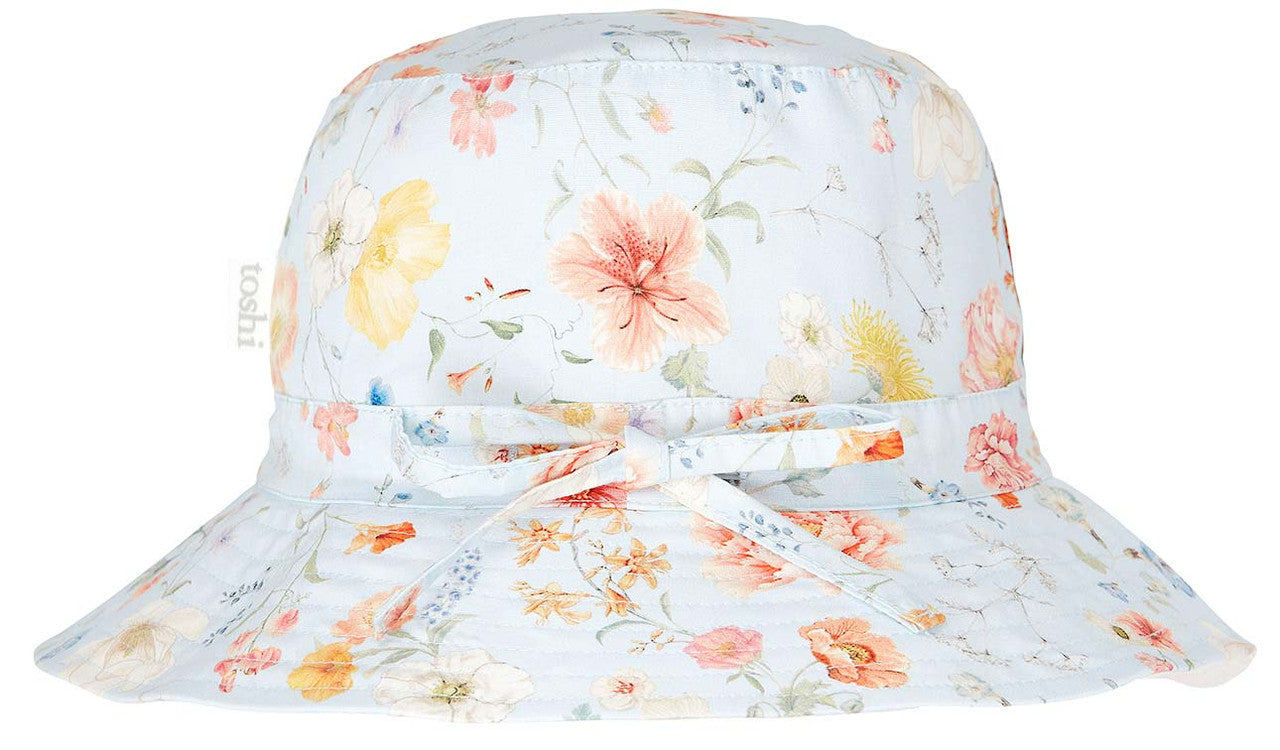 Sunhat Secret Garden